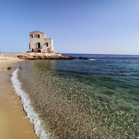 Casa Liò Santa Flavia