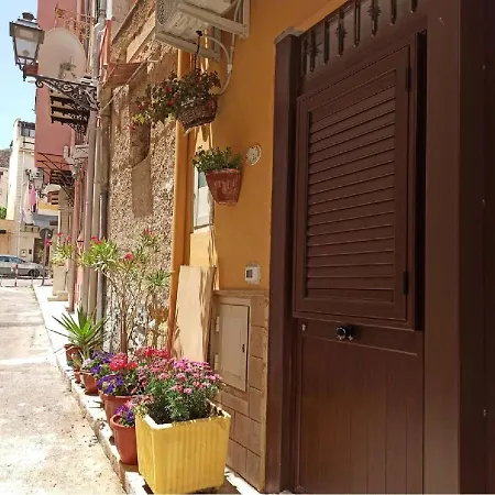 Casa Lio Feriehus Santa Flavia